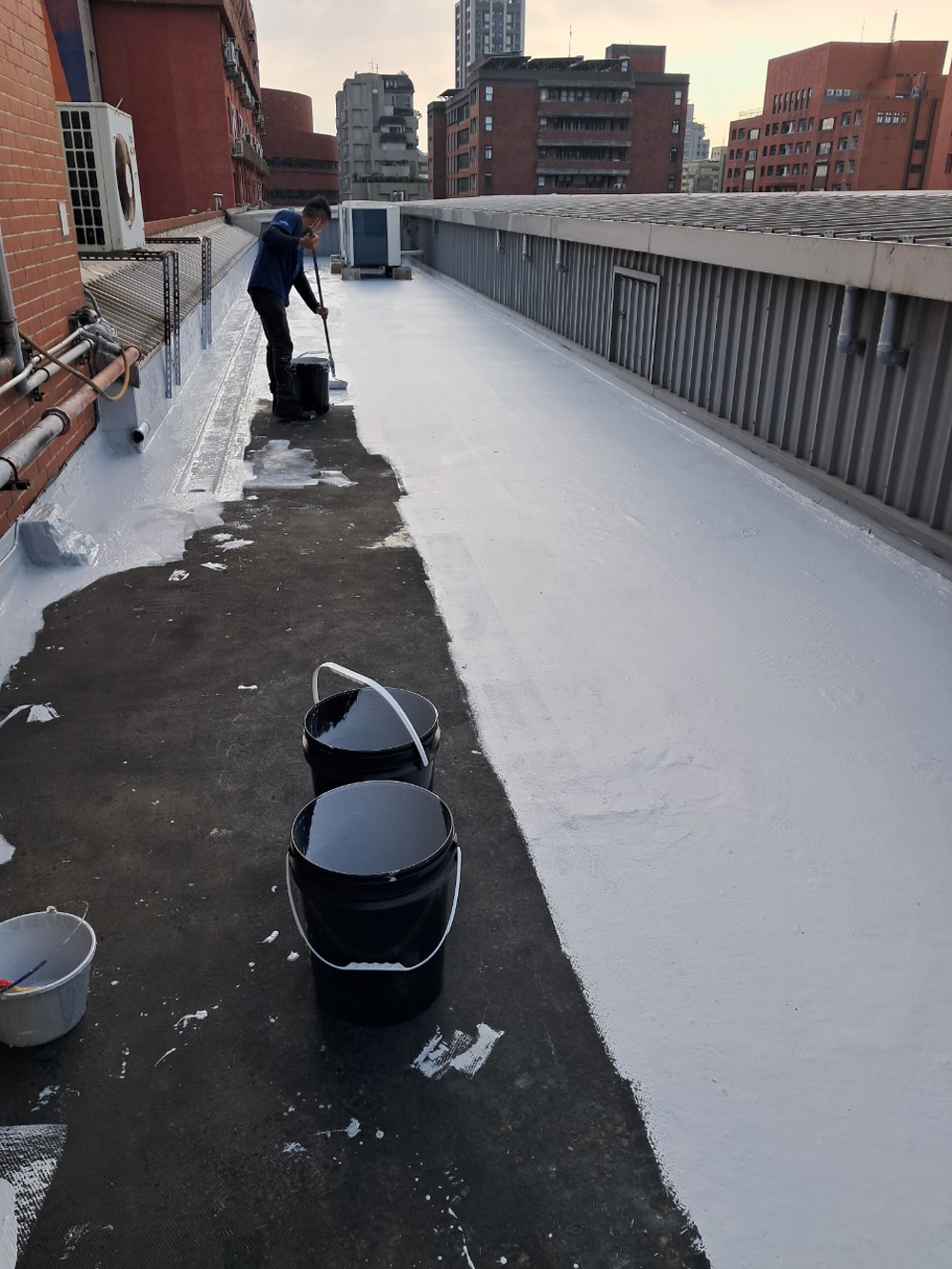 師範大學誠勤大樓屋頂防水